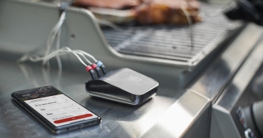 Weber Connect Smart Grilling Hub Mood 3